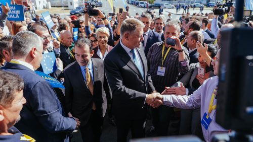 Președintele Klaus Iohannis i-a cucerit și pe olteni