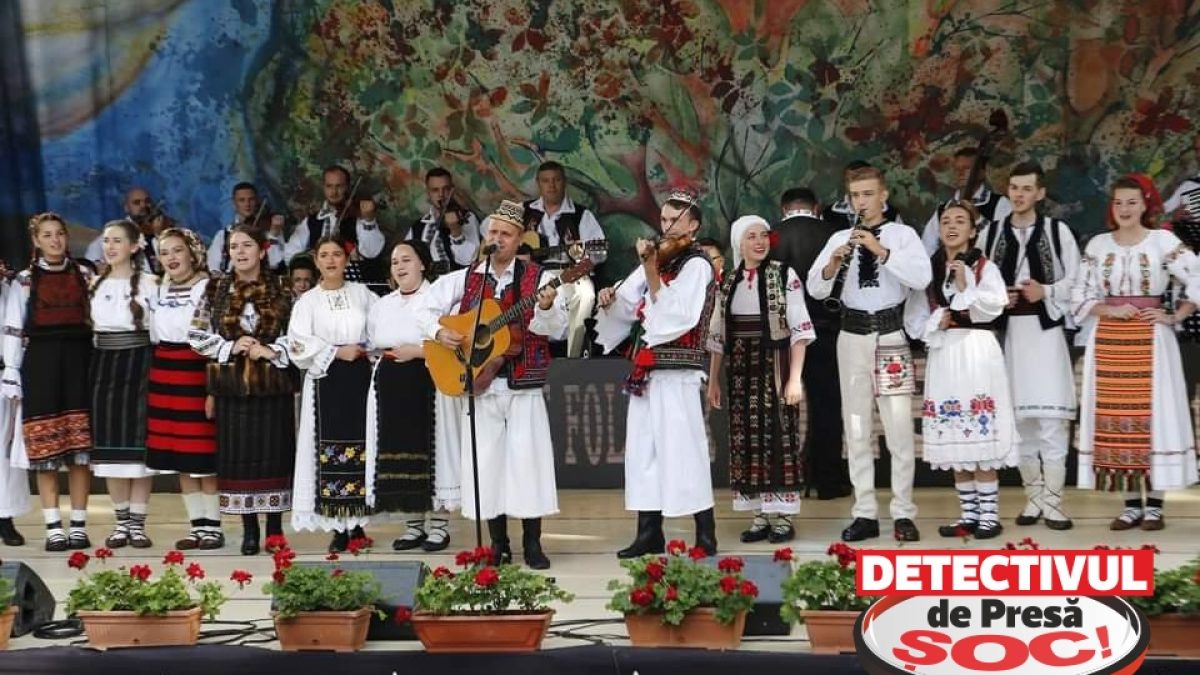 Concurs cu ocazia Festivalului Național de Folclor ”ION PETREUȘ”