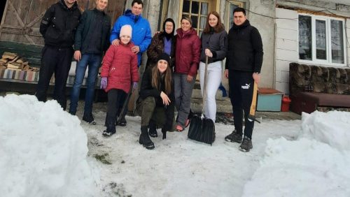 Deputatul Călin Bota: Tinerii liberali și-au ajutat bătrânii din comunitățile lor. Au spart lemne, le-au făcut cărări prin zăpadă și le-au oferit alimente