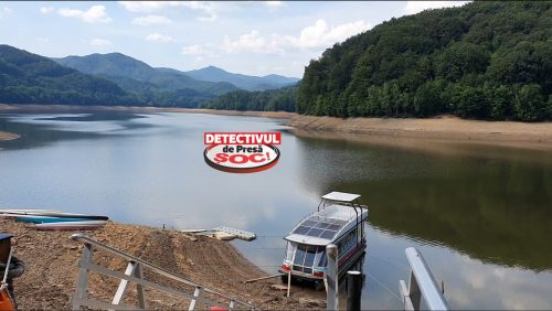 Se REUMPLE barajul. 1 MILION mc de APĂ în plus sunt acum în Barajul Runcu-Firiza, față de cea mai scăzută cantitate de la golire până în prezent. Nivelul va CREȘTE cu 4 metri în câteva zile