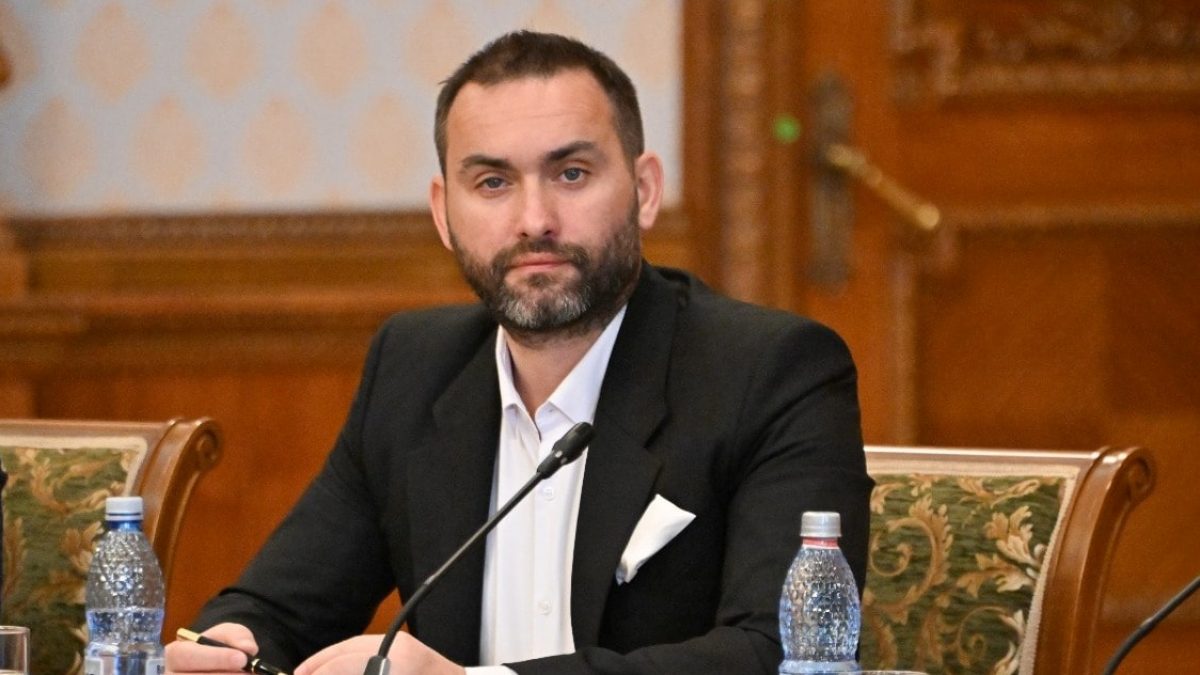 Cristian Niculescu-Țâgârlaș : ”Ne propunem să acordăm tichete de vacanță și angajaților din sistemul privat, nu doar bugetarilor. Angajații din mediul privat merită același tratament precum cei din sectorul public !”