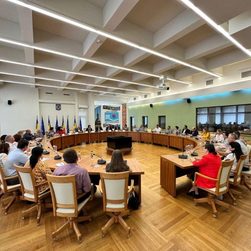 ANUNȚ privind aprobarea ”Strategiei de dezvoltare durabilă a judeţului Maramureş pentru perioada 2021-2027”