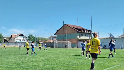 SPORT. Victorie clară în deplasare Atletic Drobeta – Fotbal Feminin Baia Mare 1-4 (1-1)