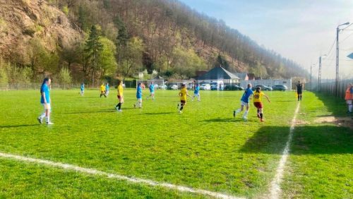 ACS Fotbal Feminin Baia Mare U15 victorie categorică împotriva echipei CSM Unirea Alba Iulia U15