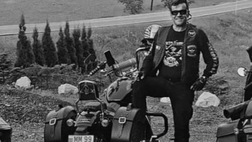Denis Repka – ULTIMUL DRUM și ultimul cu motocicleta. Din Baia Mare, în staff-ul de campanie al lui Donald Trump. Cunoscutul om de afaceri a decedat ca urmare a unui accident de motocicletă