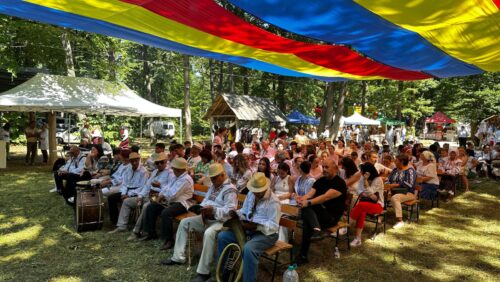 Conferința de deschidere a taberei ”PUNTE 2024” la Chișinău și la Festivalul ”Eminesciana” de la Strășeni, în Republica Moldova