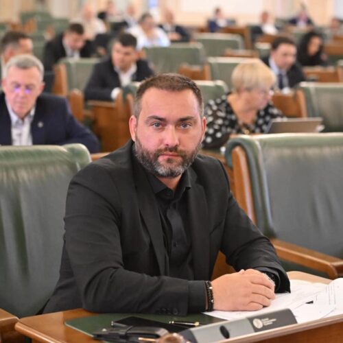 Pensionarii vor primi, începând de vineri, 16 august, deciziile de recalculare a pensiilor. Nicio pensie NU va scădea în urma recalculării – Cristian Niculescu Țâgârlaș, senator PNL