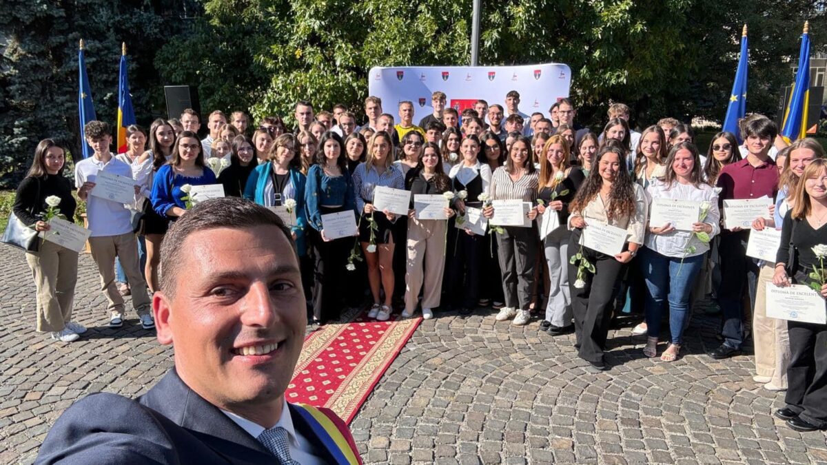 PREMIEREA elevilor de 10! BACALAUREAT și EVALUARE NAȚIONALĂ 2024 – Ionel Bogdan, președintele Consiliului Județean Maramureș