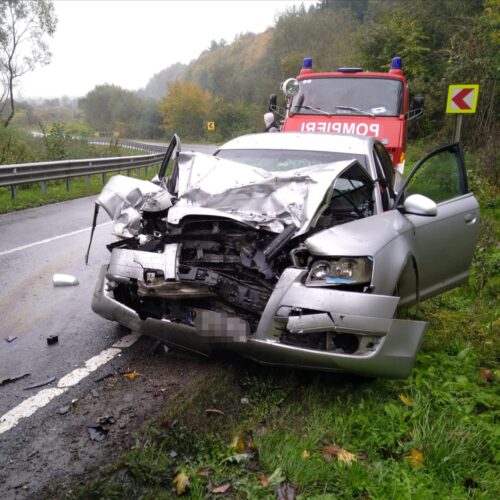 ACCIDENT rutier. În aceste momente, pompierii militari INTERVIN