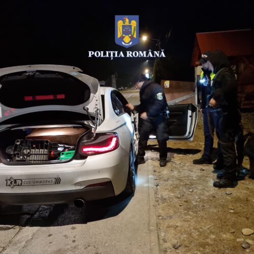 AMPLĂ acțiune desfășurată la BORȘA, VIȘEU DE SUS și POIENILE DE SUB MUNTE – Peste 240 de AUTOVEHICULE controlate de polițiști