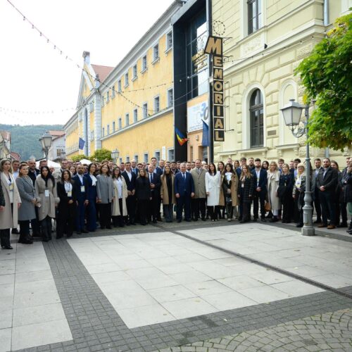 Ionel Bogdan: “SACRIFICIUL de ieri, LIBERTATEA de azi, DEMNITATEA de mâine”, aceasta a fost tema principală a celei de-a XV-a ediție a Școlii Memoriale “Gheorghe I. Brătianu”, organizată de TNL Maramureș