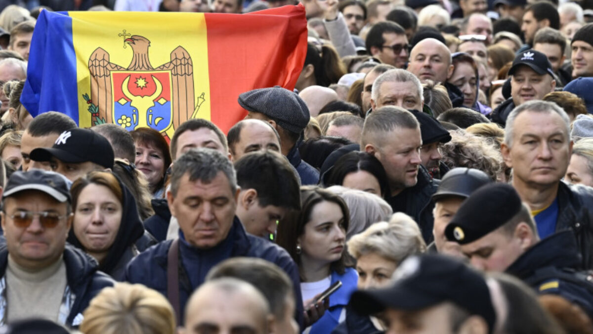 Final de numărătoare. REFERENDUM pro-UE, Moldova: Voturi DA: 50,46% (751.235 de voturi), voturi NU: 49,54% (737.639 de voturi). Vezi ce scor a obținut Maia Sandu