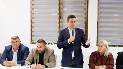 Ionel Bogdan: La întâlnirea regională cu primarii și consilierii locali din Țara Lăpușului, am discutat despre proiectele importante implementate între 2020 și 2024 la nivelul Consiliului Județean Maramureș, proiecte care, odată finalizate, vor îmbunătăți substanțial nivelul de trai al comunităților