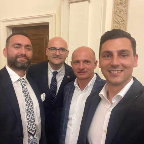 Ionel Bogdan: Mulțumesc colegilor mei, Călin Bota și Florin-Alexandru Alexe, care își încheie astăzi mandatele de deputați