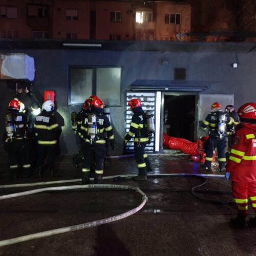 INCENDIU produs la un operator economic. Municipiul Baia Mare