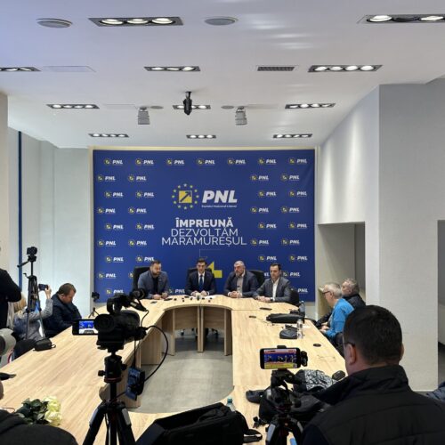 Conferința de presă. În Maramureș, peste 12.500 de semnături au fost strânse zilele acestea pentru susținerea candidatului Alianței ”România, Înainte”, formată din PNL, PSD, UDMR și grupul minorităților