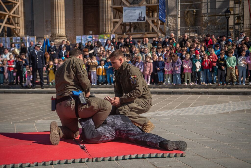 ecb6c6b0-b051-4874-b1e9-35c0ecc7c50b-2-1024x684 ZIUA PORȚILOR DESCHISE LA BAIA SPRIE