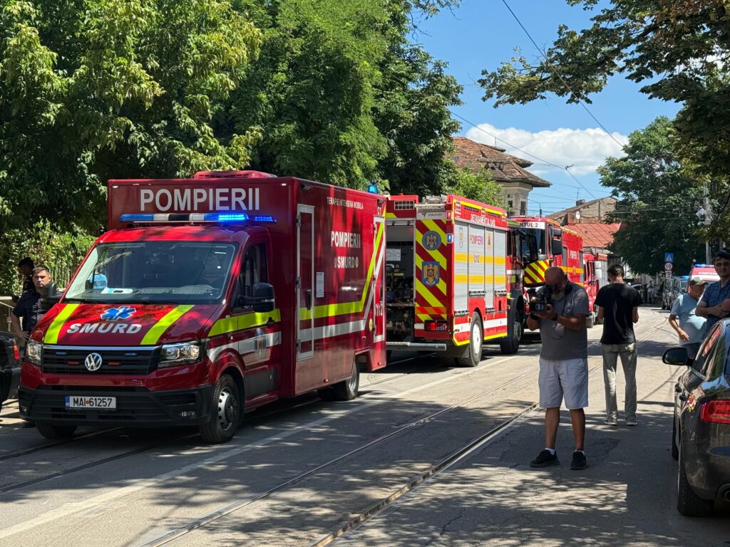 1000140816-1024x768 Actualizare VIDEO: Incendiu la Maternitatea Cuza Vodă din Iași! 224 pacienți și 50 de cadre medicale evacuați, fără victime raportate