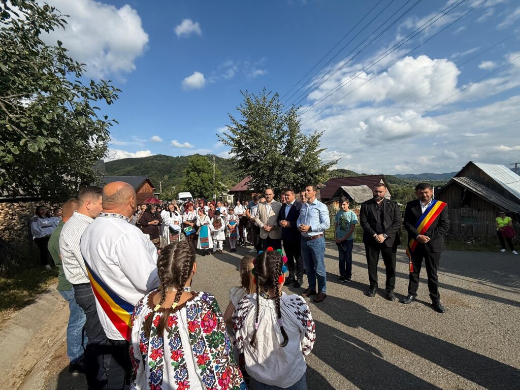 521526902_18530874412020579_3817070660281800470_n-1024x768 Deputatul Ionel Bogdan, mesaj de recunoștință la “Sărbătoarea Munților Țibleș” pentru cei care păstrează vii tradițiile maramureșene