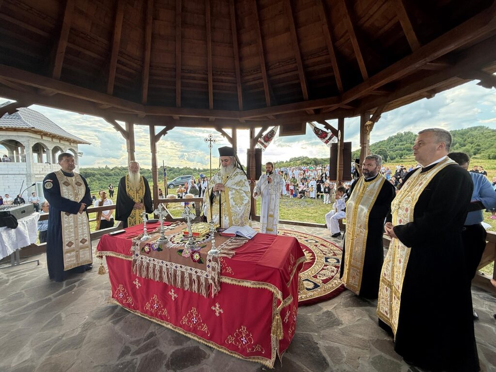 522627144_18530874514020579_4960256850887354380_n-1024x768 Deputatul Ionel Bogdan, mesaj de recunoștință la “Sărbătoarea Munților Țibleș” pentru cei care păstrează vii tradițiile maramureșene