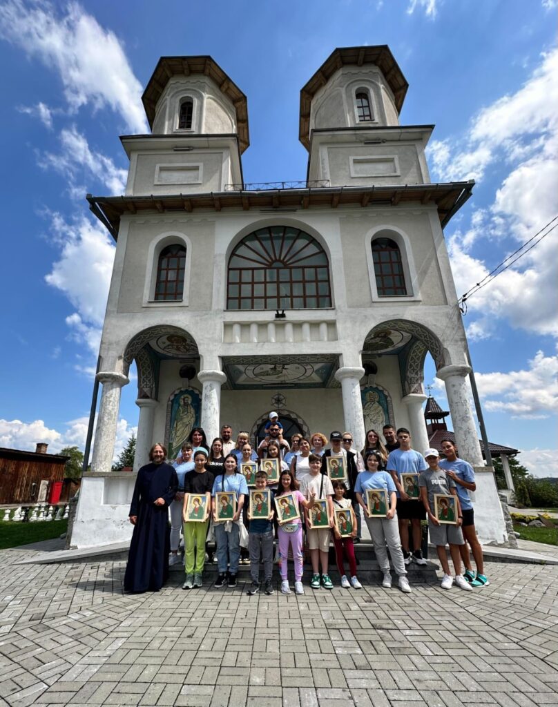 528785101_1137722698387044_2954606342611109739_n-808x1024 Tabără gratuită pentru copiii cu diabet, organizată de medicii Spitalului Județean Baia Mare
