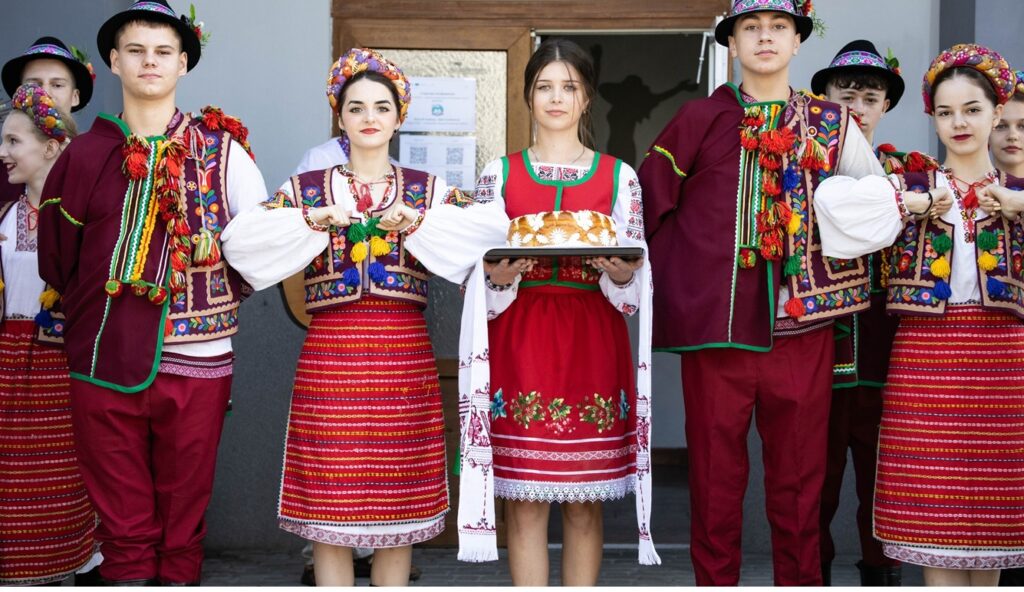 542751042_1582161446524608_3435462099831649983_n-1024x592 Stație nouă de pompieri ultradotată în comuna Mireșu Mare