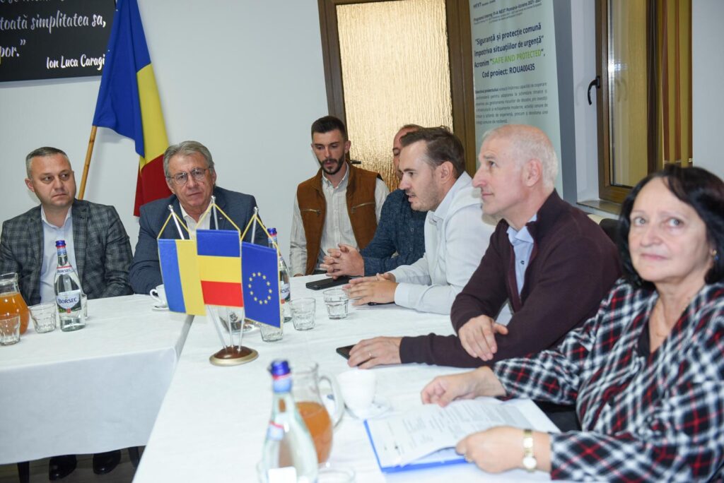 559427044_1608614033879349_5635444868427787124_n-1024x684 Mireșu Mare și Dubove, parteneri într-un proiect european pentru creșterea siguranței și protecției comunităților