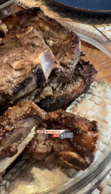 1000174268-439x768 VIDEO. Steak de VITĂ de la Carmangeriile Dalia din Baia Mare, pe PIATRĂ. Secretul Detectivului constă într-un produs… NU ungeți piatra cu… Cât timp am încins piatra?