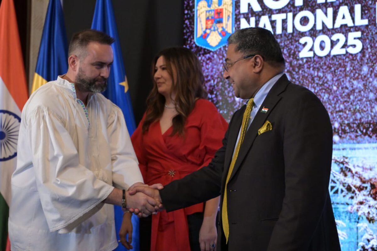 589946441_1164721735845482_3342540070962604141_n-1200x800 Ambasada României în India mulțumește senatorului Cristian Niculescu Țâgârlaș și Ansamblului Național Transilvania pentru promovarea culturii române la celebrarea Zilei Naționale, într-un eveniment cu peste 400 de înalți oficiali la New Delhi