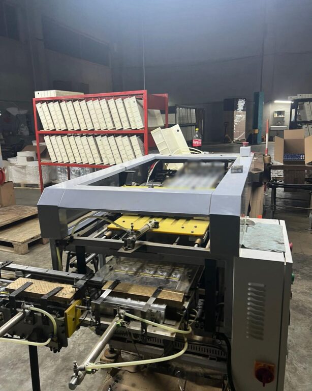 645657879_1357582616397756_1144358324819642644_n-614x768 Fabrică clandestină de țigarete descoperită de DIICOT, 12 milioane de țigarete confiscate