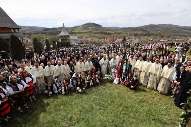 671791497_18594889171020579_7922709701421023301_n-768x512 Deputatul Ionel Bogdan alături de credincioși la Rozavlea mesaj de credință și unitate în a treia zi de Paști
